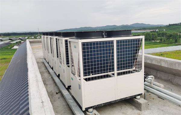 提升工廠競爭力，選擇空氣能熱泵機組，熱水更高效